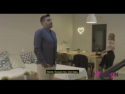 ❤️ PORNBCN 4K Mid ka mid ah naag qaan-gaar ah oo naaso waaweyn leh waxay rabtaa inay dabada noqoto Gigolo yar oo leh dick blowjob amortism adag fuck gacanta shaqo eeyga qaabka maxsuul leefleefi kacsiga Faransiiska subtitles Galmo ️❤